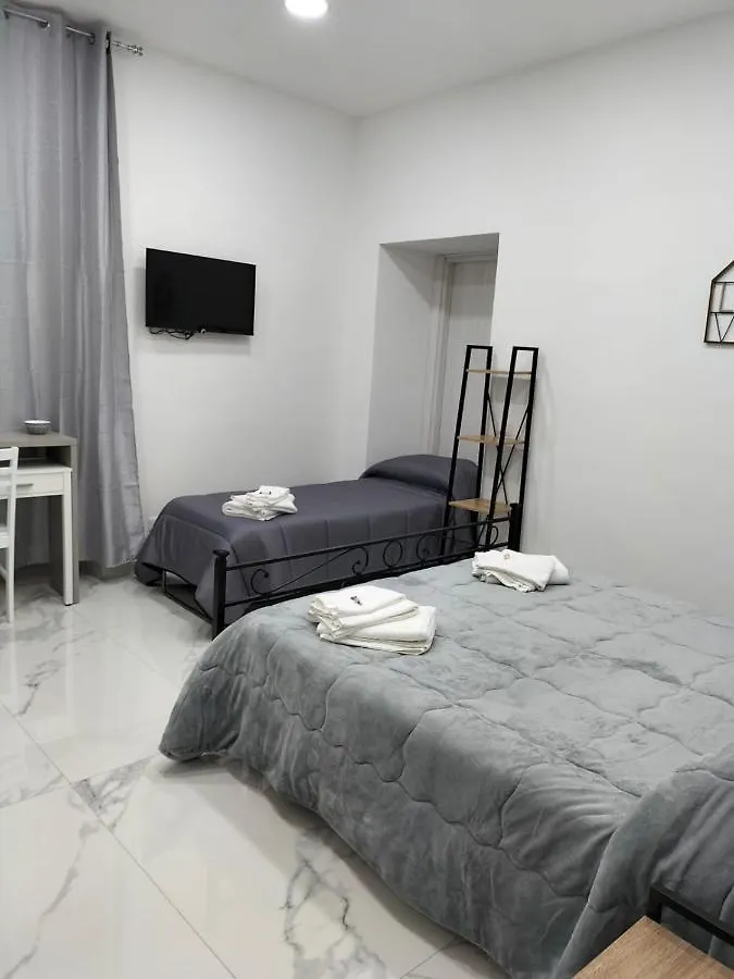 Bed & Breakfast Bed and Breakfast Lumacors House Napoli Italia